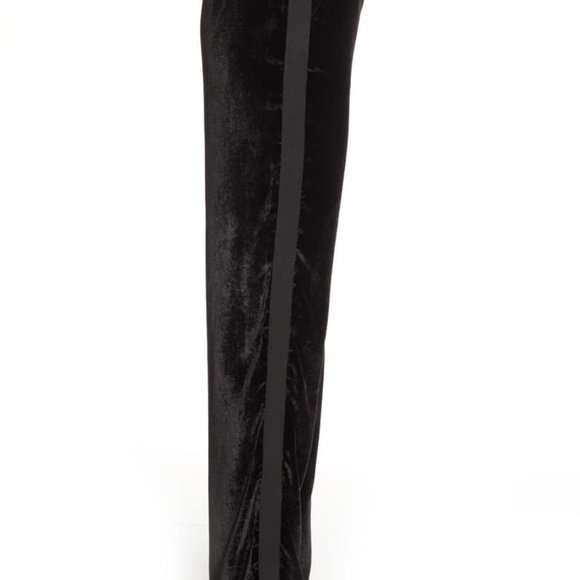 CHELSEA28 Velvet Wide Leg Trousers - Picture 3 of 8